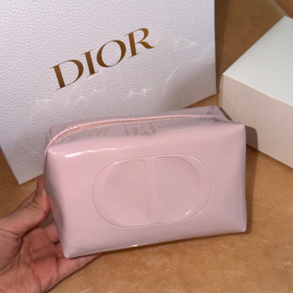 Dior Blush Pink Cosmetic Case - Picture 5 of 6